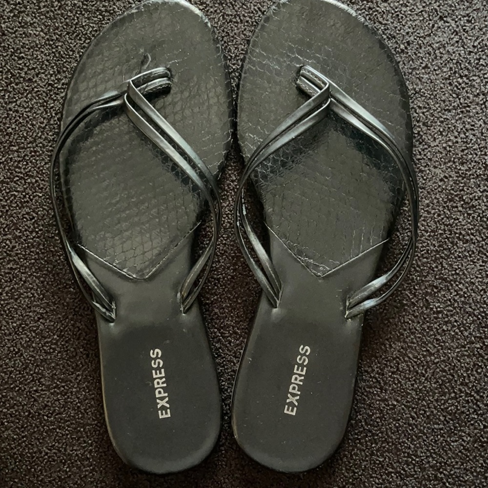 Express Sandals